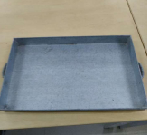 Material tray
